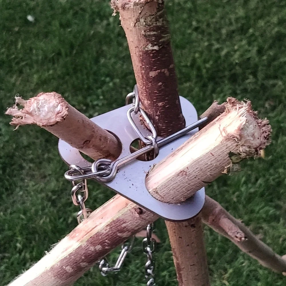Outdoor BBQ Tripod Portable De - đánh giá và giá Camping Cooking Gear